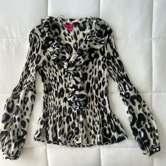 Sunny Leigh Blouse - Picture 2 of 8